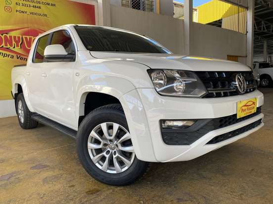 VOLKSWAGEN-AMAROK-2021