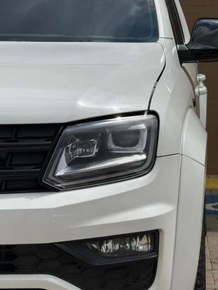 VOLKSWAGEN-AMAROK-2020