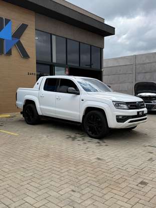 VOLKSWAGEN-AMAROK-2020