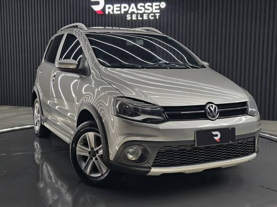 VOLKSWAGEN CROSSFOX 1.6 MI FLEX 8V 4P MANUAL