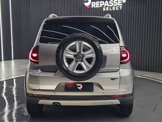 VOLKSWAGEN-CROSSFOX-1.6 MI FLEX 8V 4P MANUAL VOLKSWAGEN-CROSSFOX-2010