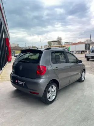 VOLKSWAGEN-FOX-1.0 MI 8V FLEX 4P MANUAL VOLKSWAGEN-FOX-2012