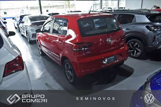 VOLKSWAGEN-FOX-2018