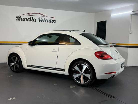 VOLKSWAGEN-FUSCA-2012