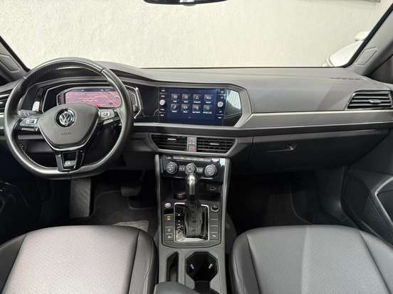 VOLKSWAGEN-JETTA-1.4 250 TSI TOTAL FLEX R-LINE TIPTRONIC VOLKSWAGEN-JETTA-2020