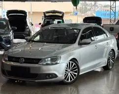 VOLKSWAGEN JETTA 2.0 COMFORTLINE FLEX 4P MANUAL VOLKSWAGEN JETTA 2.0 COMFORTLINE FLEX 4P MANUAL
