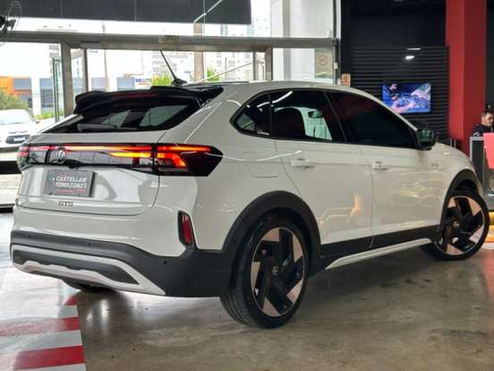 VOLKSWAGEN-NIVUS-1.4 250 TSI TOTAL FLEX GTS AUTOMÁTICO VOLKSWAGEN-NIVUS-2025