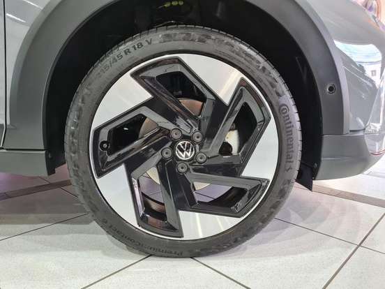 VOLKSWAGEN-NIVUS-1.4 250 TSI TOTAL FLEX GTS AUTOMÁTICO VOLKSWAGEN-NIVUS-2025