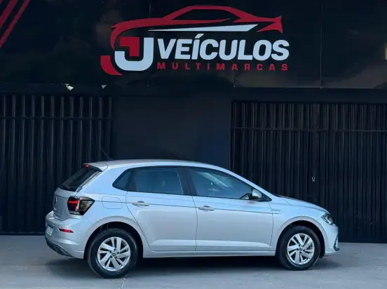 VOLKSWAGEN-POLO-2024