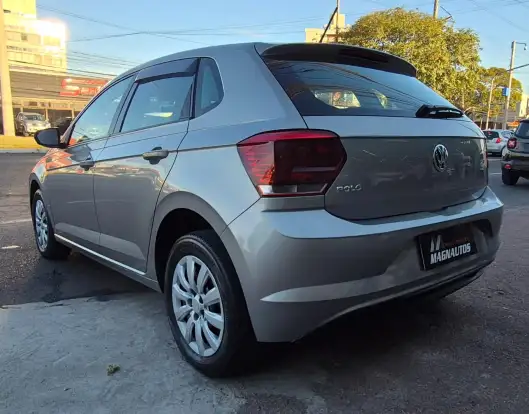 VOLKSWAGEN-POLO-2019