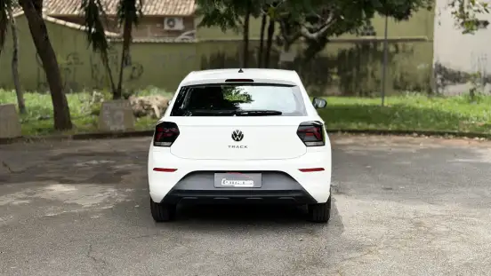VOLKSWAGEN-POLO-2024