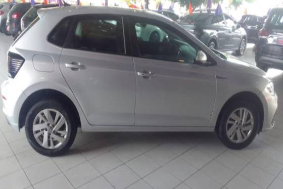 VOLKSWAGEN POLO 1.0 170 TSI COMFORTLINE AUTOMÁTICO