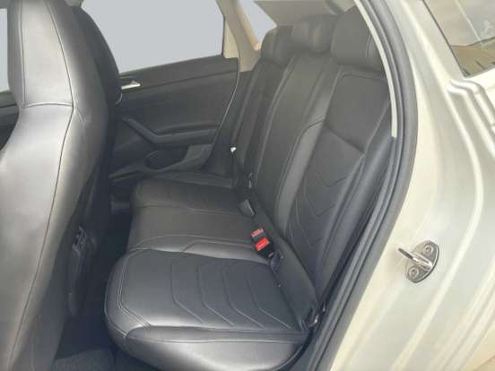 VOLKSWAGEN-POLO-2025