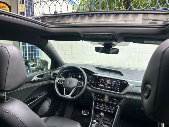 VOLKSWAGEN-TAOS-2024