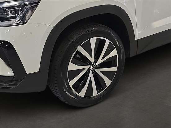 VOLKSWAGEN-TAOS-1.4 250 TSI TOTAL FLEX HIGHLINE AUTOMÁTICO VOLKSWAGEN-TAOS-2022