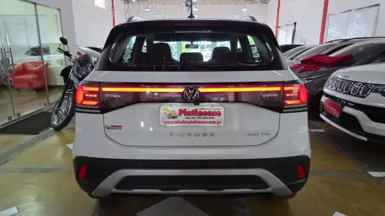 VOLKSWAGEN-T-CROSS-2024