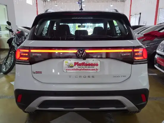 VOLKSWAGEN-T-CROSS-1.0 200 TSI TOTAL FLEX AUTOMÁTICO VOLKSWAGEN-T-CROSS-2024