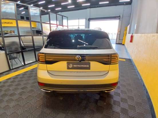 VOLKSWAGEN-T-CROSS-1.0 200 TSI TOTAL FLEX COMFORTLINE AUTOMÁTICO VOLKSWAGEN-T-CROSS-2022