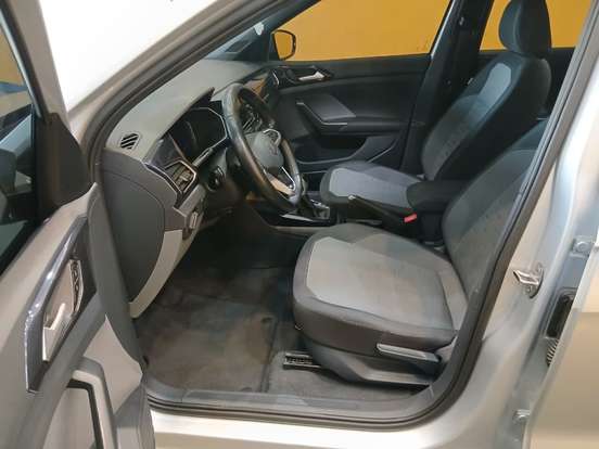 VOLKSWAGEN-T-CROSS-1.0 200 TSI TOTAL FLEX COMFORTLINE AUTOMÁTICO VOLKSWAGEN-T-CROSS-2022