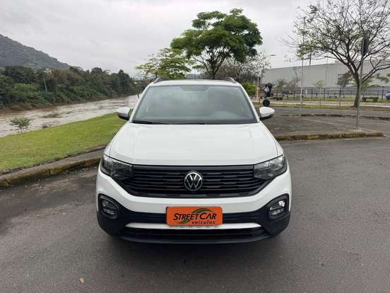 VOLKSWAGEN-T-CROSS-2021