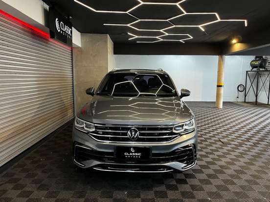 VOLKSWAGEN-TIGUAN-2023