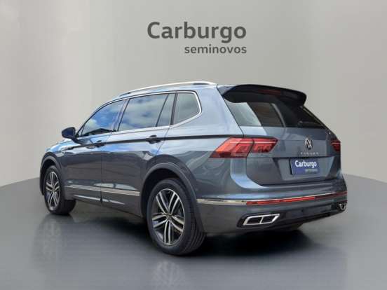 VOLKSWAGEN-TIGUAN-2024