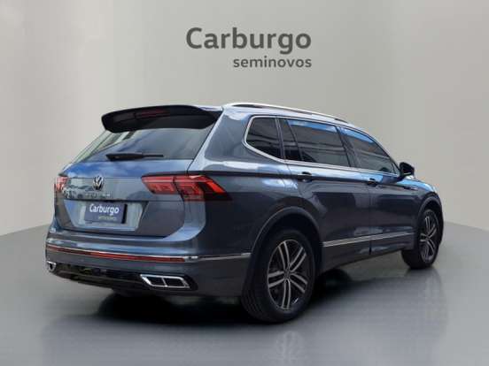 VOLKSWAGEN-TIGUAN-2.0 300 TSI GASOLINA ALLSPACE R-LINE AUTOMÁTICO VOLKSWAGEN-TIGUAN-2024
