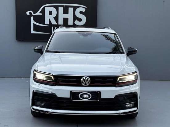 VOLKSWAGEN-TIGUAN-2019
