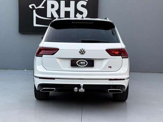 VOLKSWAGEN-TIGUAN-2019
