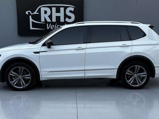 VOLKSWAGEN-TIGUAN-2.0 350 TSI GASOLINA ALLSPACE R-LINE 4MOTION DSG VOLKSWAGEN-TIGUAN-2019