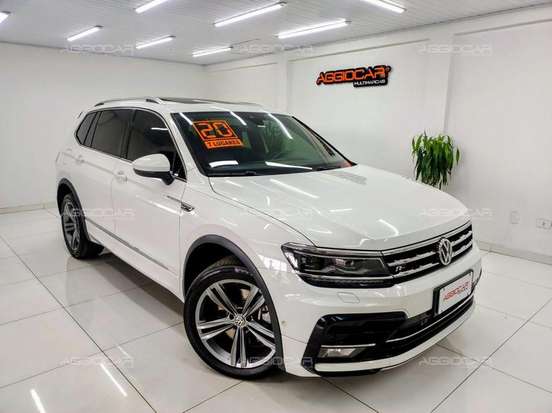 VOLKSWAGEN-TIGUAN-2020