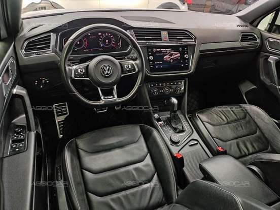 VOLKSWAGEN-TIGUAN-2020