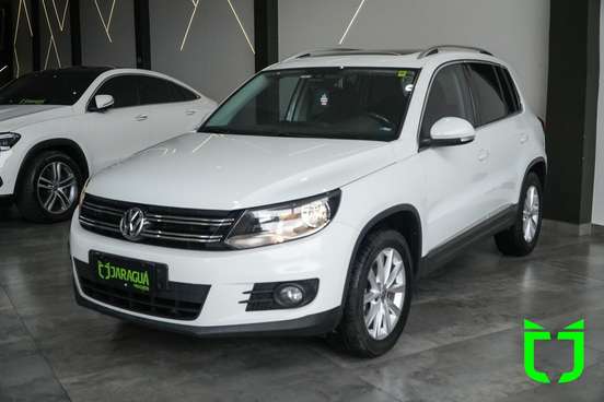 VOLKSWAGEN-TIGUAN-2013