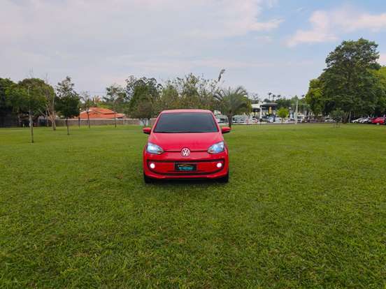 VOLKSWAGEN-UP-1.0 MPI HIGH UP 12V FLEX 4P MANUAL VOLKSWAGEN-UP-2013