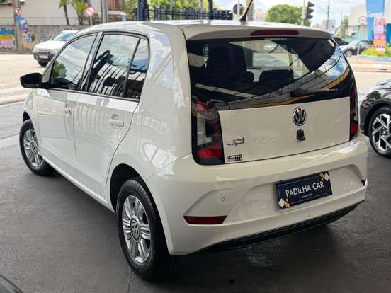 VOLKSWAGEN-UP-2017