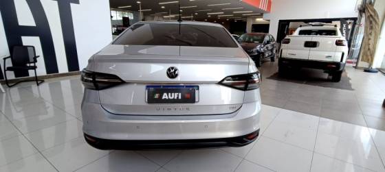 VOLKSWAGEN VIRTUS 1.0 170 TSI AUTOMÁTICO