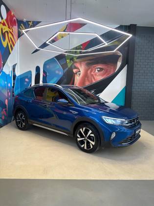 VOLKSWAGEN VIRTUS 1.0 200 TSI HIGHLINE AUTOMÁTICO