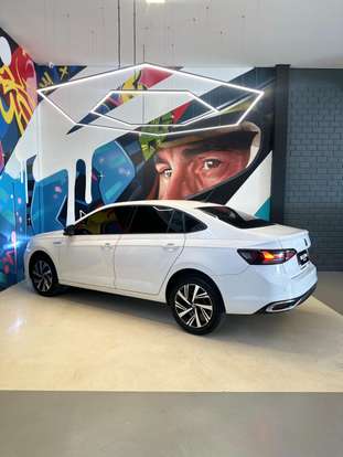 VOLKSWAGEN-VIRTUS-2024