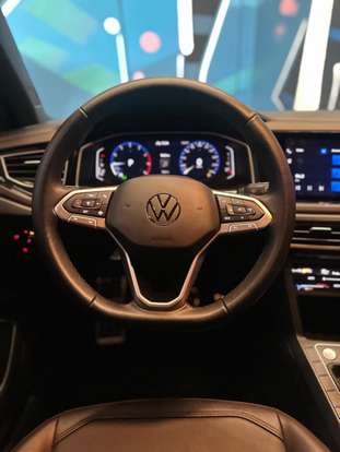 VOLKSWAGEN-VIRTUS-2024