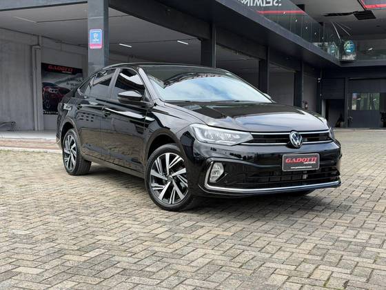 VOLKSWAGEN VIRTUS 1.0 200 TSI HIGHLINE AUTOMÁTICO