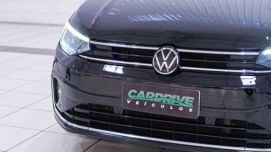 VOLKSWAGEN-VIRTUS-2023