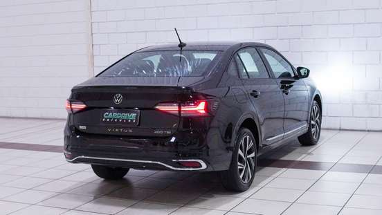 VOLKSWAGEN-VIRTUS-2023