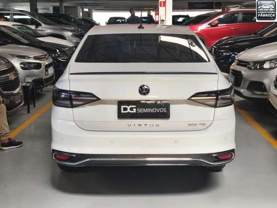VOLKSWAGEN-VIRTUS-2023