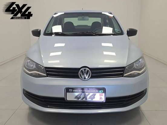 VOLKSWAGEN-VOYAGE-2015