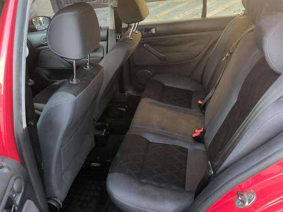 VOLKSWAGEN-GOLF-1.6 MI 8V FLEX 4P MANUAL VOLKSWAGEN-GOLF-2012