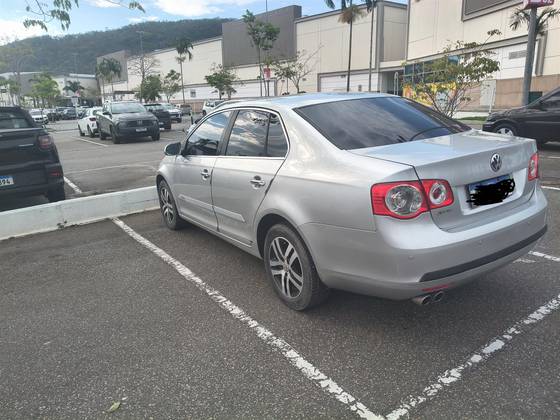 VOLKSWAGEN JETTA 2.5 I 20V 170CV GASOLINA 4P TIPTRONIC