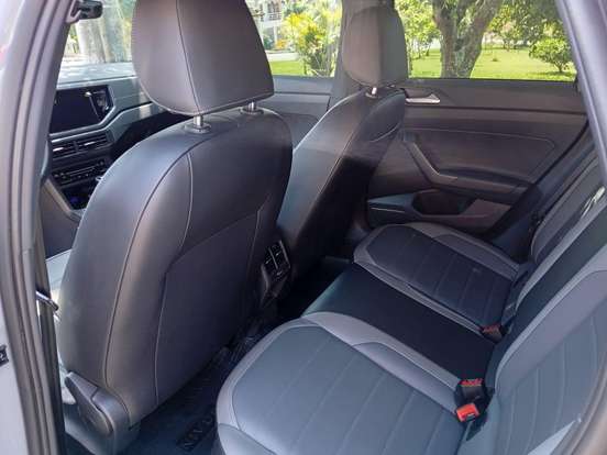 VOLKSWAGEN-NIVUS-1.0 200 TSI TOTAL FLEX HIGHLINE AUTOMÁTICO VOLKSWAGEN-NIVUS-2023