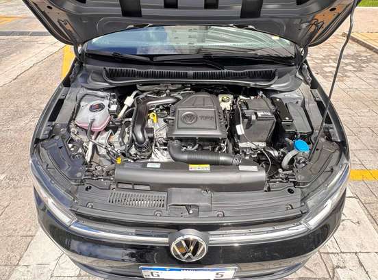 VOLKSWAGEN-POLO-1.0 170 TSI HIGHLINE AUTOMÁTICO VOLKSWAGEN-POLO-2023