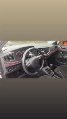 VOLKSWAGEN-POLO-2023