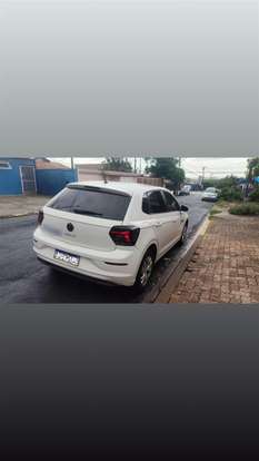 VOLKSWAGEN-POLO-2023